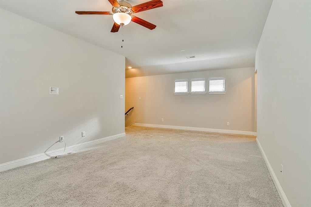 7628 Regal Lane - Photo 18