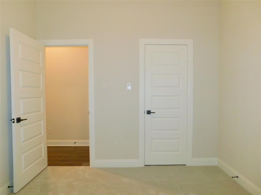 9100 Winding Creek Drive - Photo 22