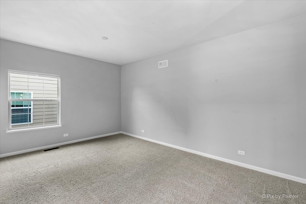 220 Kennedy Drive - Photo 16