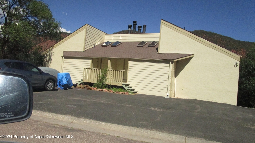 3010 Hager Lane - Photo 1