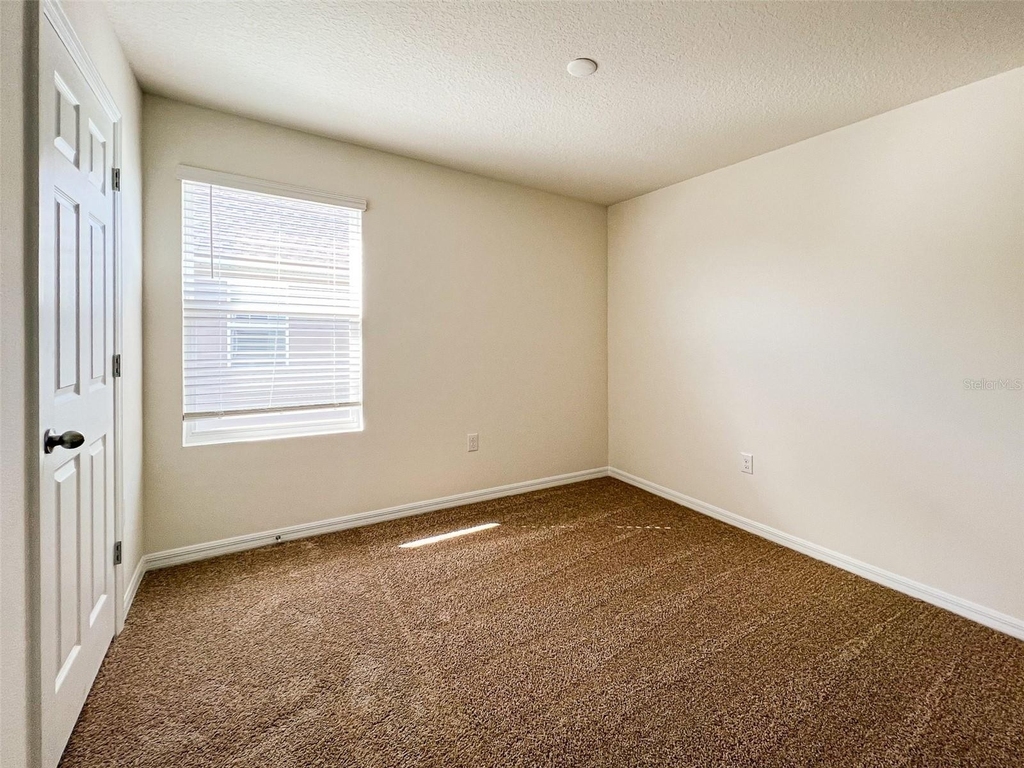 10227 Highline Crest Street - Photo 27