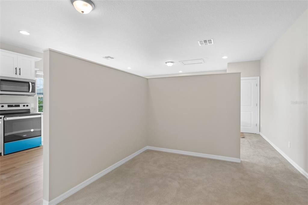 13835 Behring Avenue - Photo 14