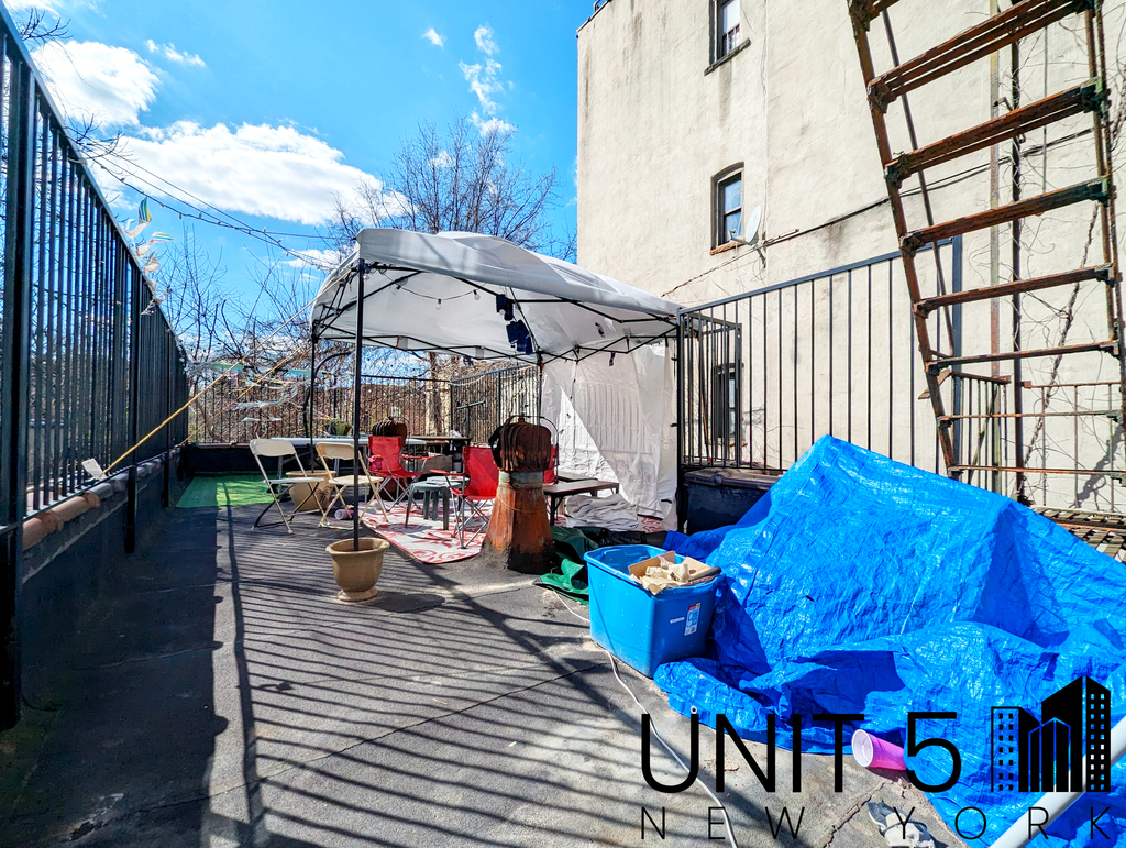 169 Utica Avenue - Photo 10