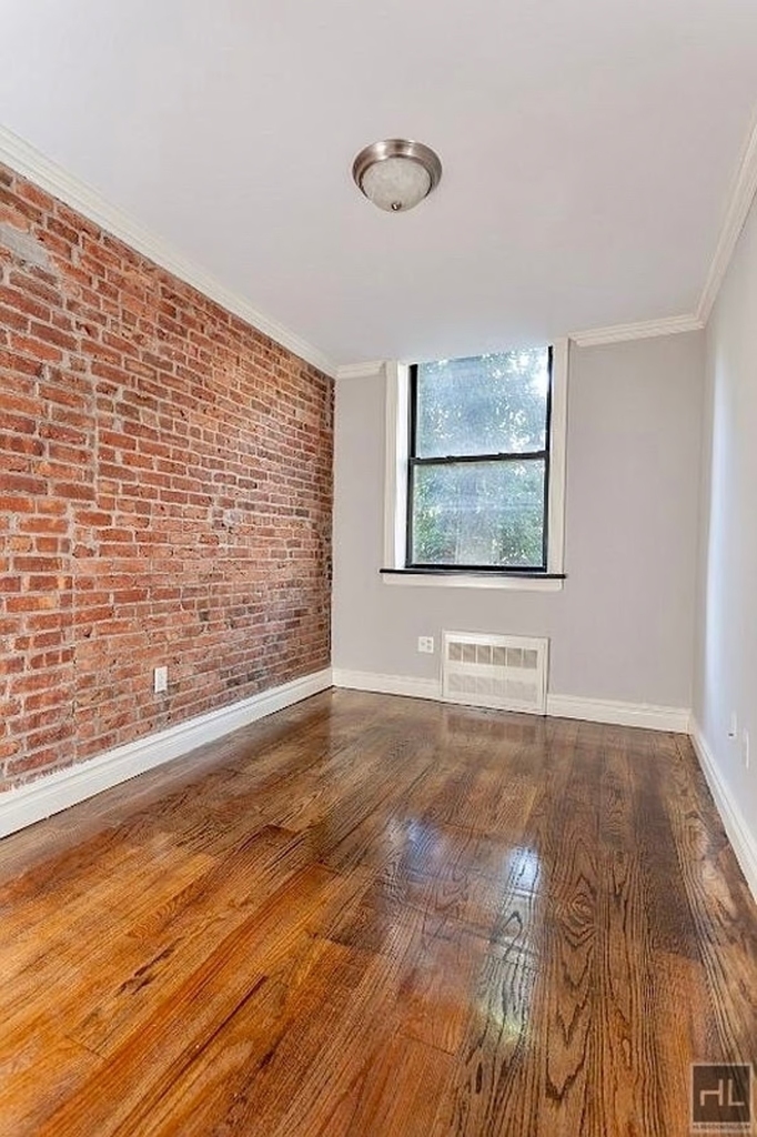 234 West 14th Street - Photo 2