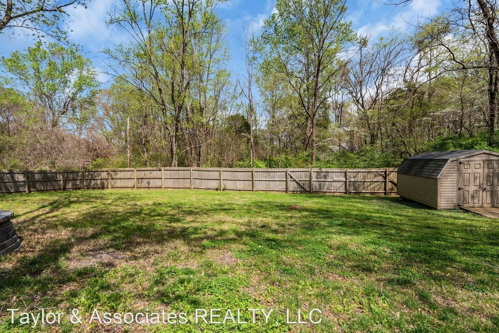 399 Fantasy Ln - Photo 31