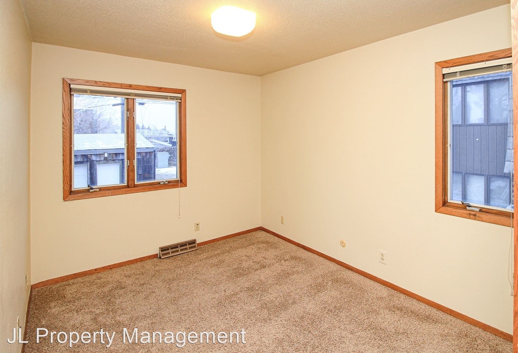 2312 S Cliff Ave - Photo 9