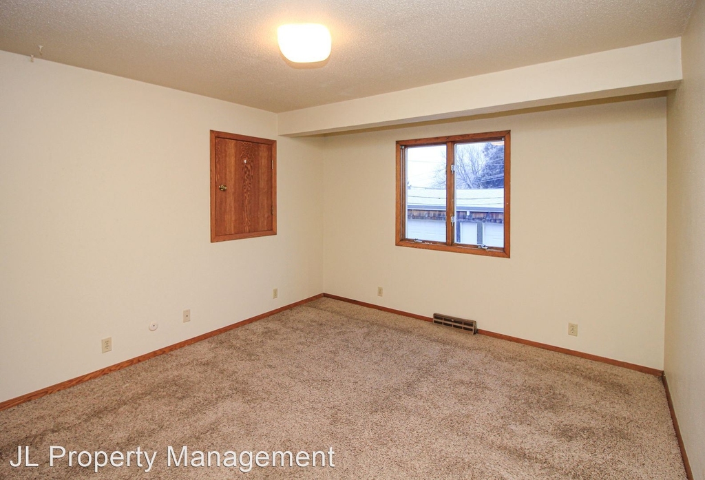 2312 S Cliff Ave - Photo 12