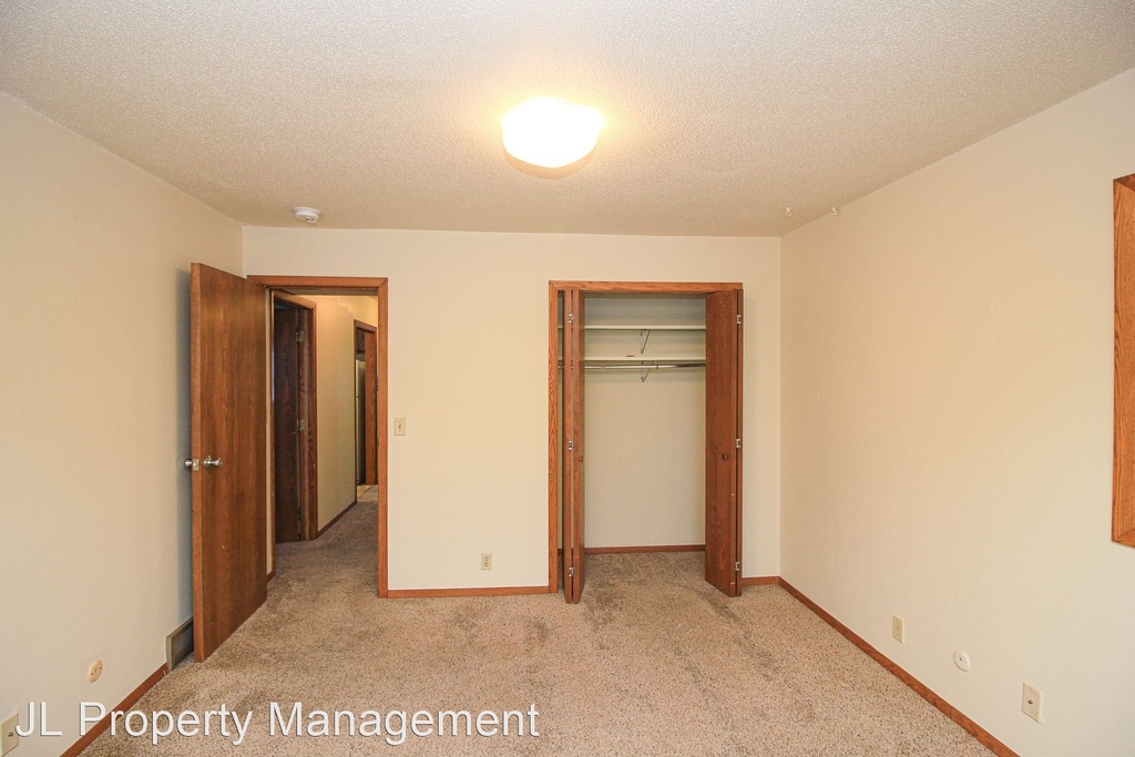 2312 S Cliff Ave - Photo 13