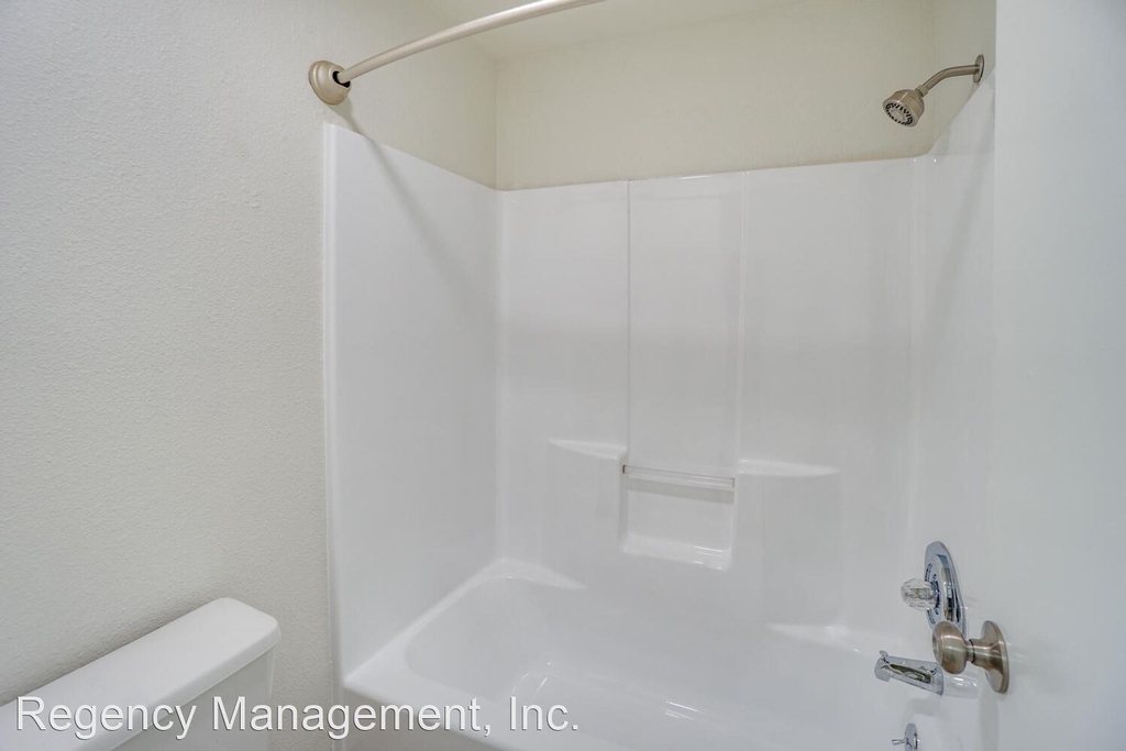 907 Se Park Crest Avenue - Photo 21