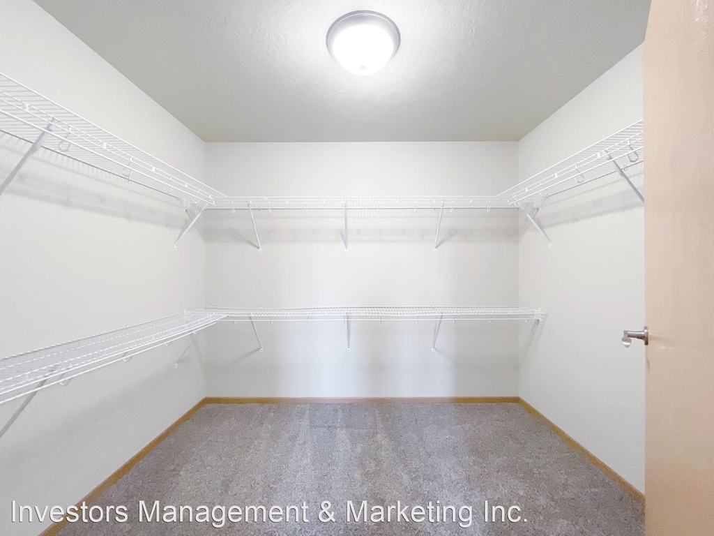 2720 5th St. Nw/400 27th Avenue Nw - Photo 6