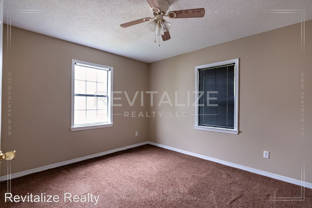 352 10th Ave - Photo 10