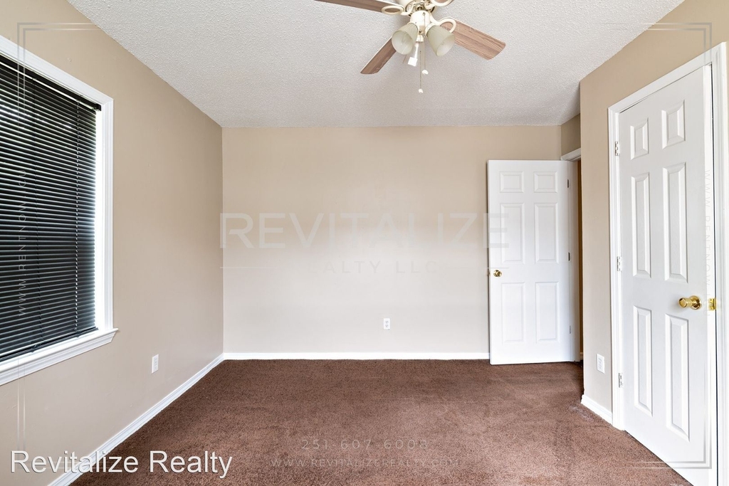 352 10th Ave - Photo 15