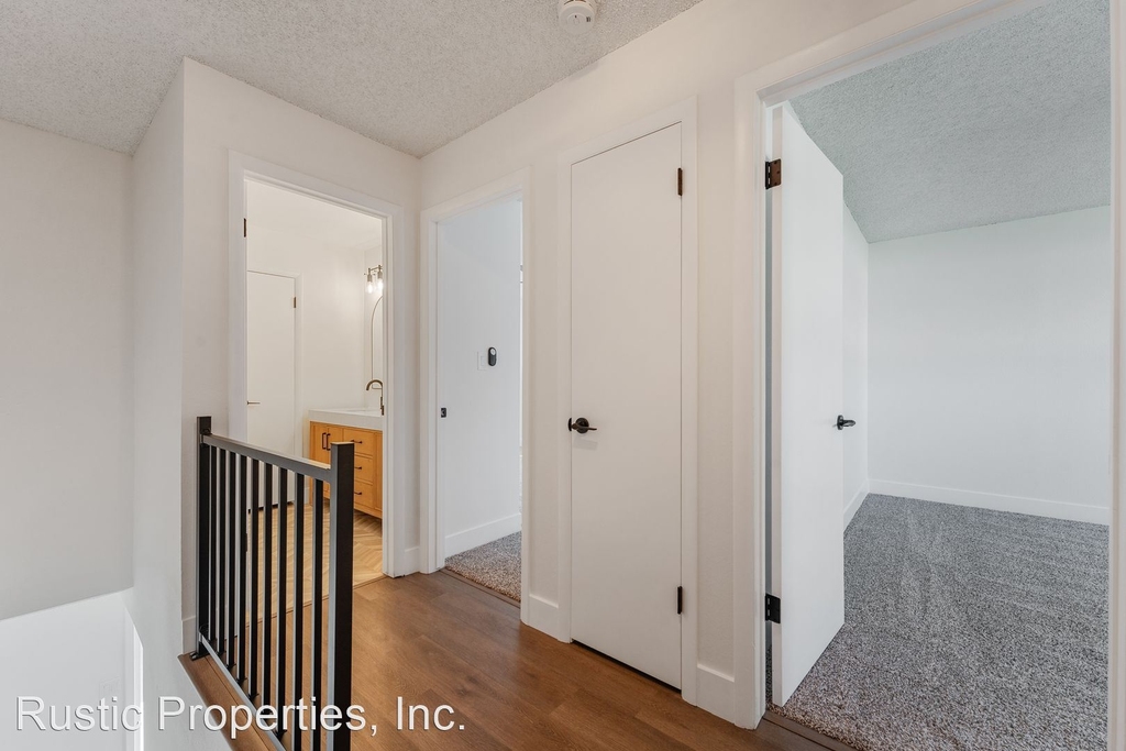 621 Smithridge Park - Photo 21