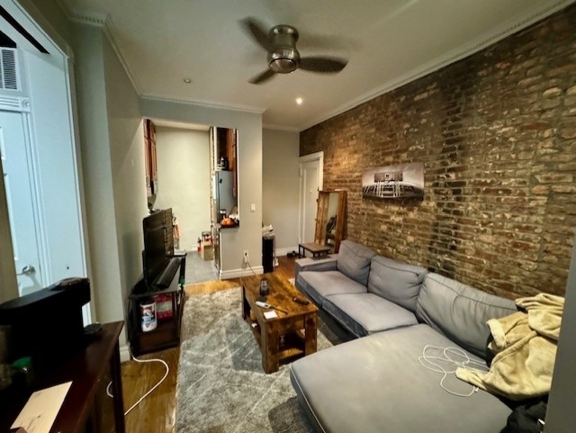 230 East 32nd Street - Photo 5