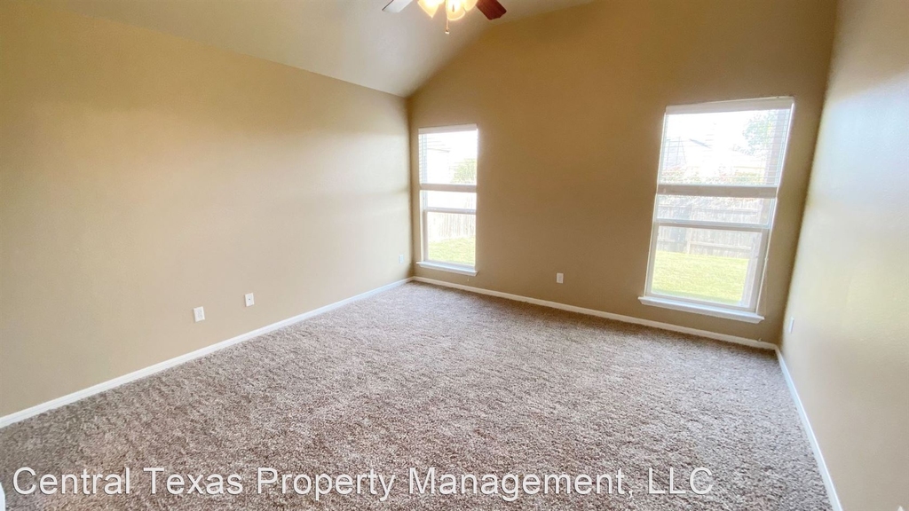 7431 Amber Meadows - Photo 17