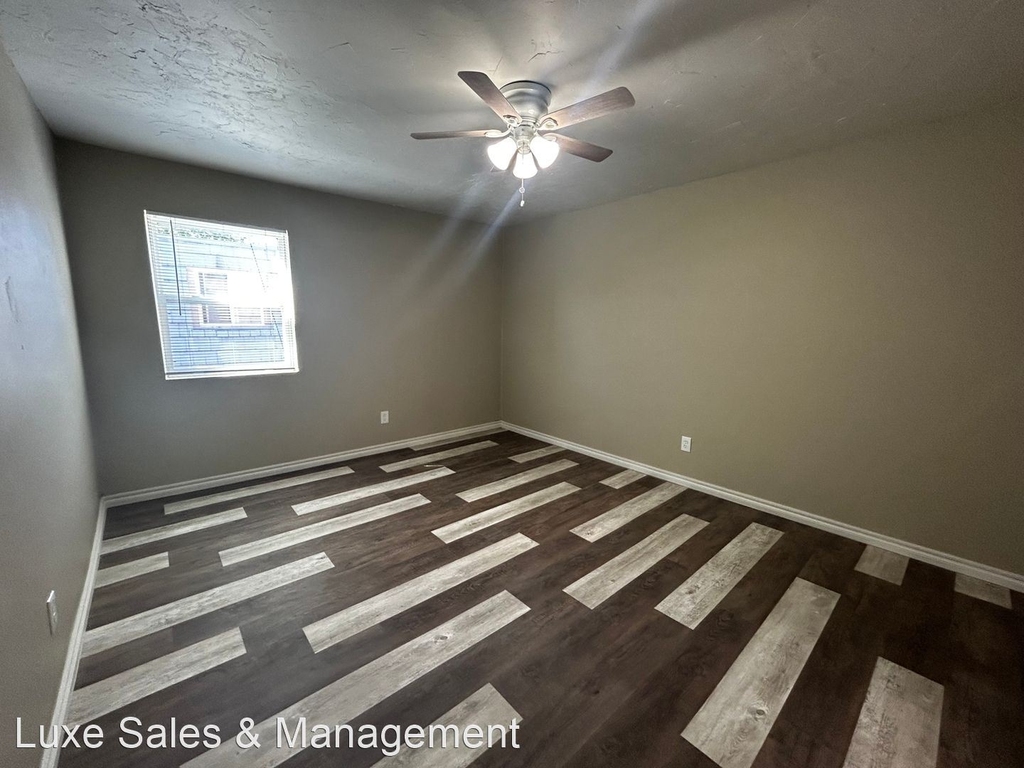 6036 Nw Expressway Unit C - Photo 17