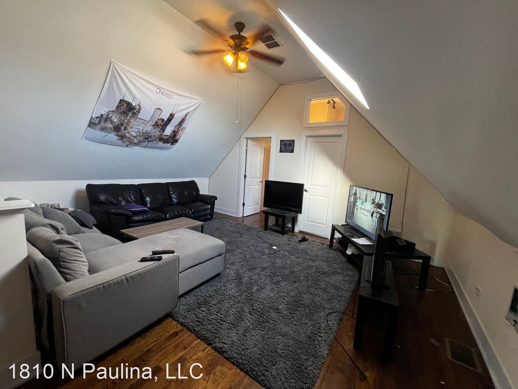 1810 N Paulina - Photo 2