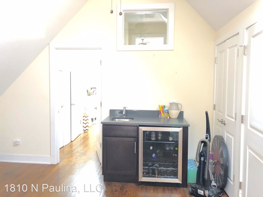 1810 N Paulina - Photo 9