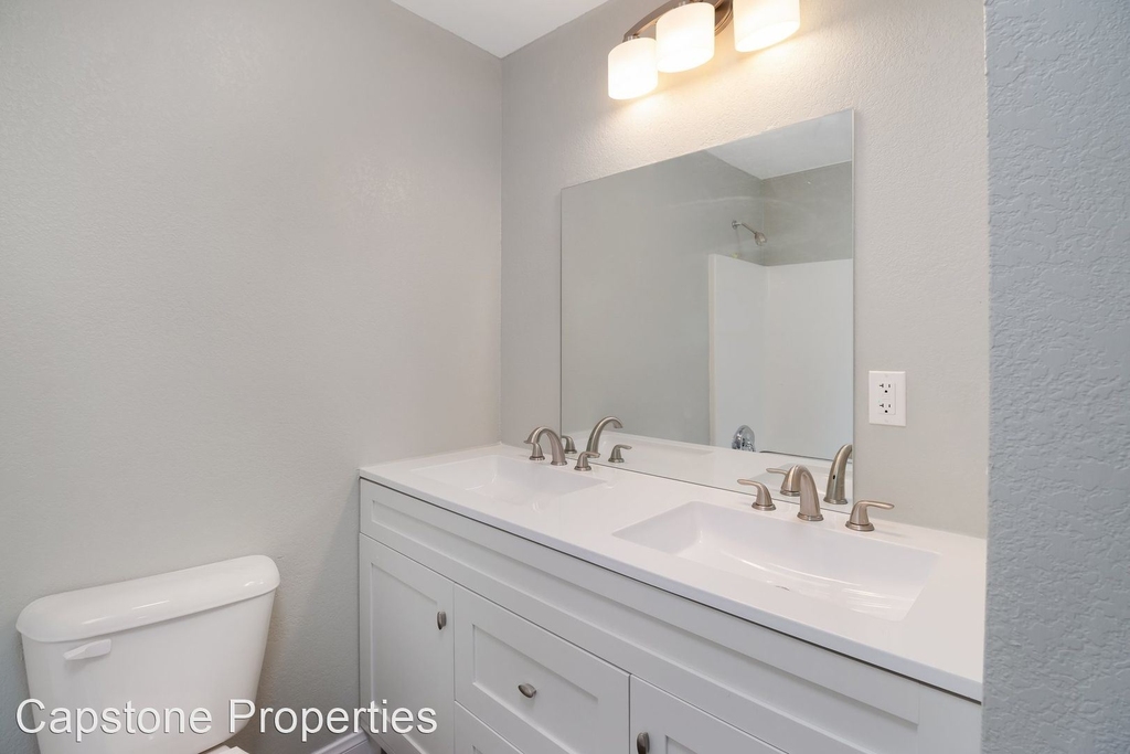 230 Zenith Street - Photo 10