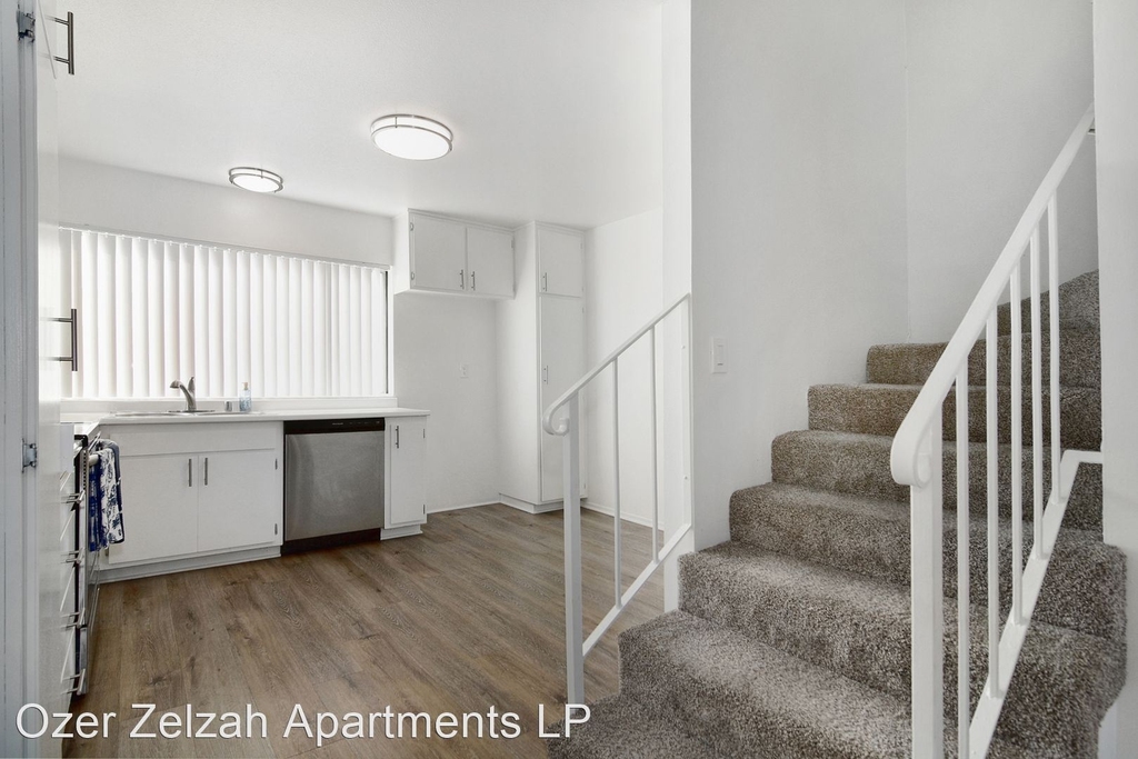 5417 & 5425 Zelzah Avenue - Photo 3