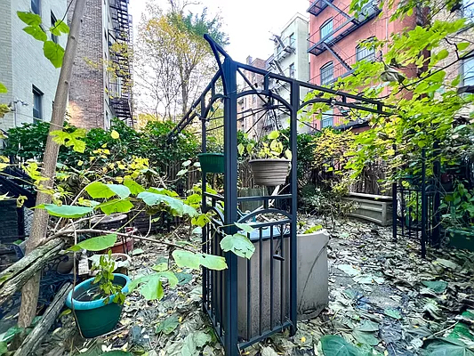 398 East 89th Street - Photo 3