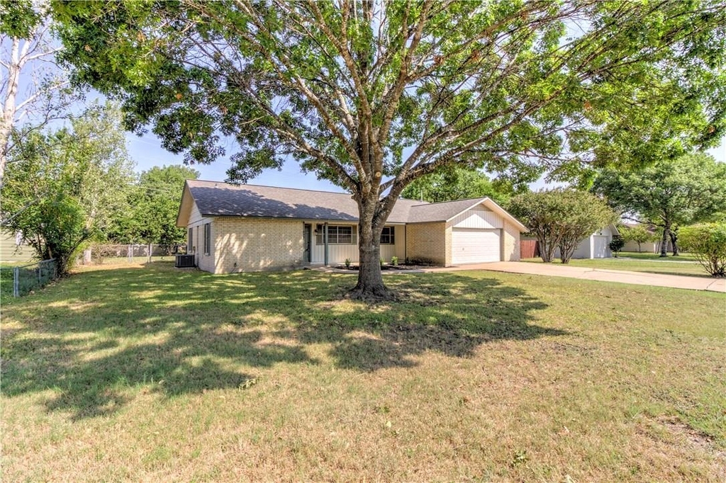 803 River Bend Dr - Photo 1