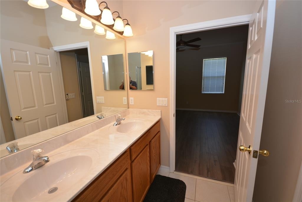 1560 Travertine Terrace - Photo 10