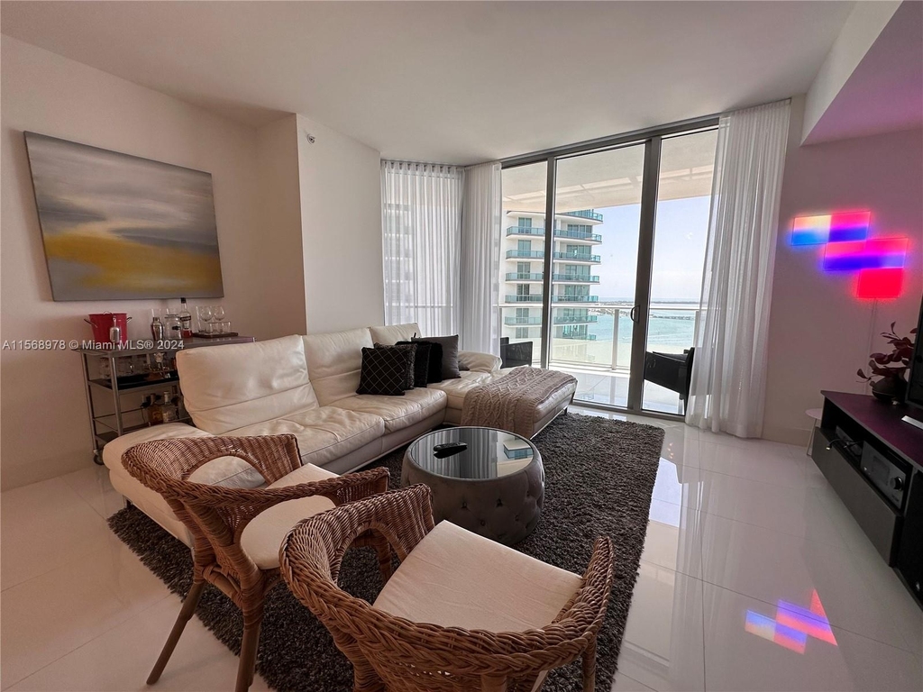 1300 Brickell Bay Dr - Photo 16