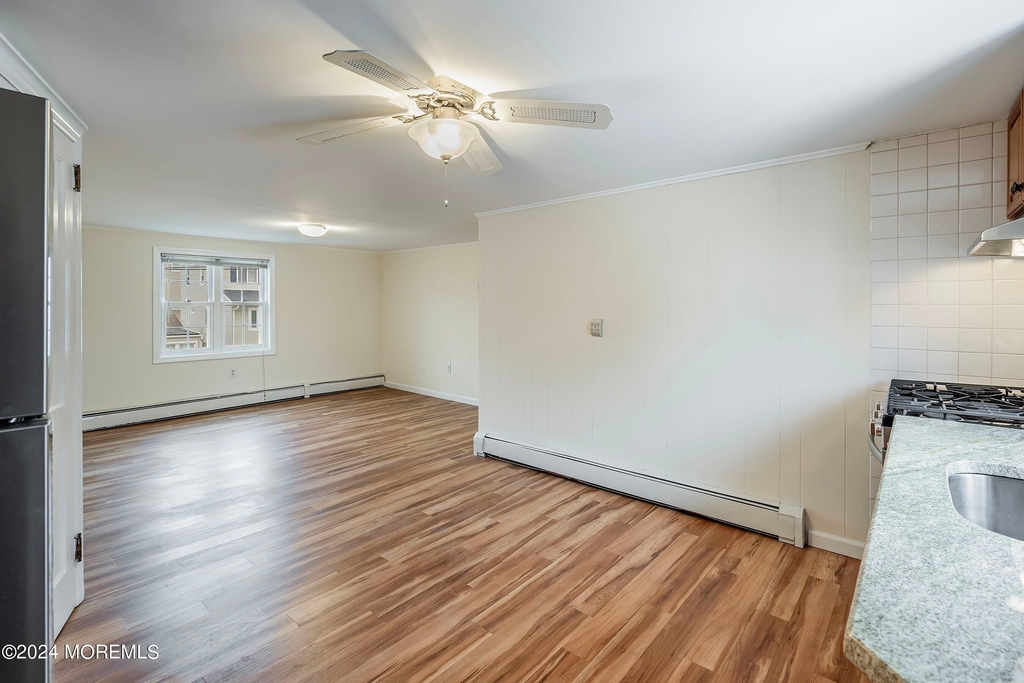 105 Coolidge Avenue - Photo 2