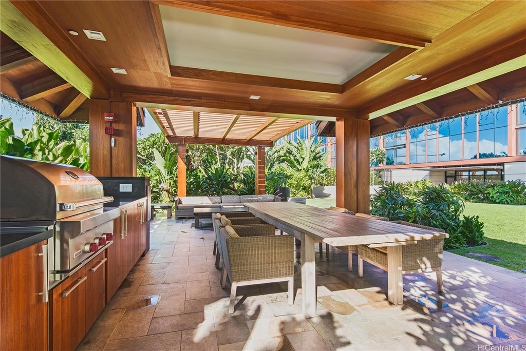 1555 Kapiolani Boulevard - Photo 20