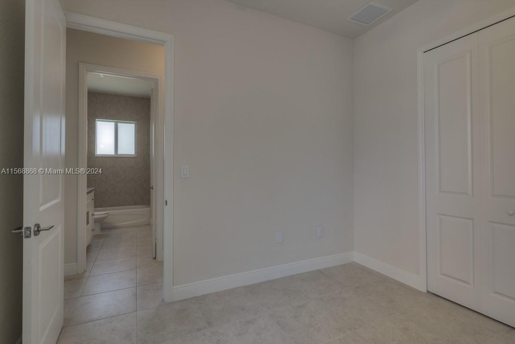 9325 Sw 173rd Ter - Photo 24