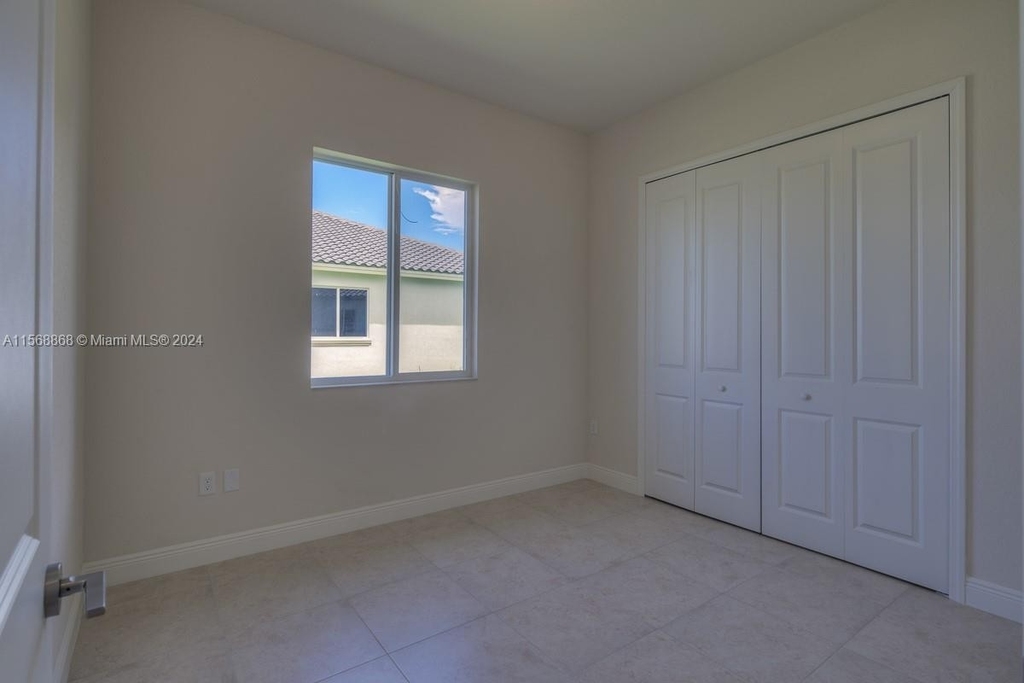 9325 Sw 173rd Ter - Photo 19