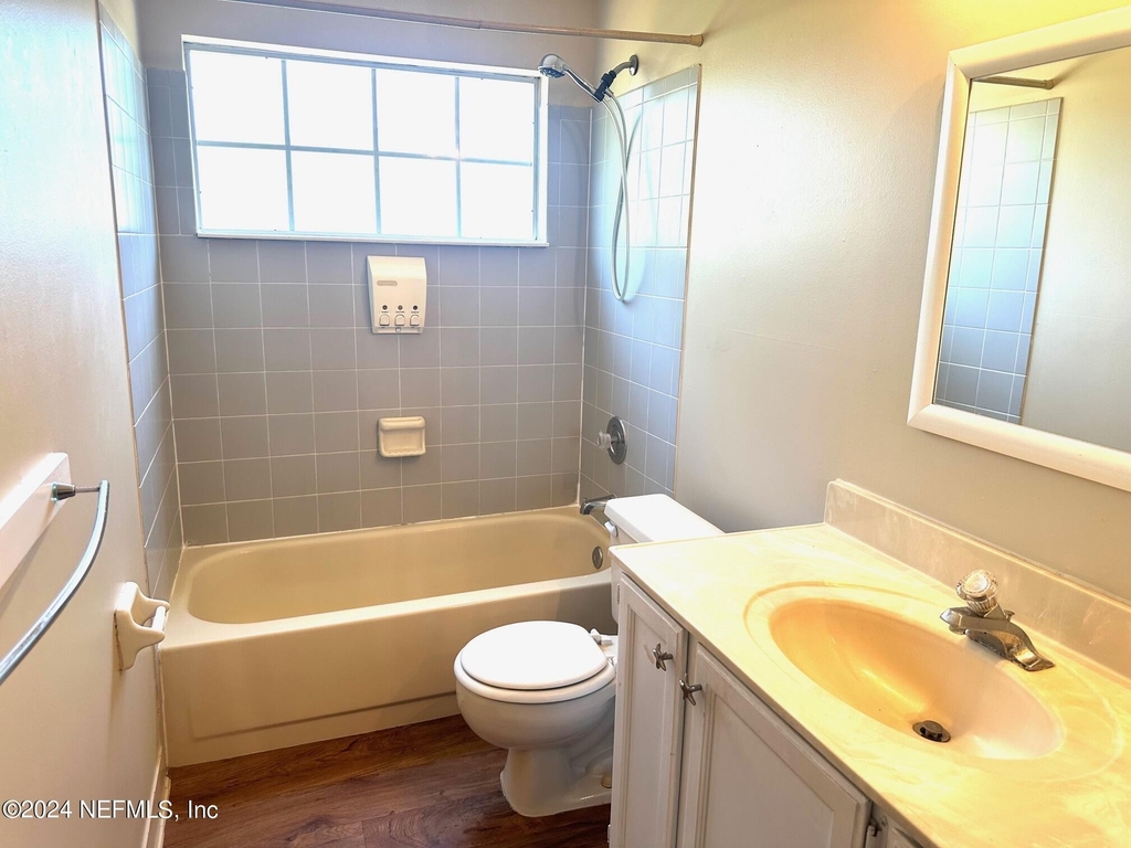 2035 Tanners Green Way - Photo 25