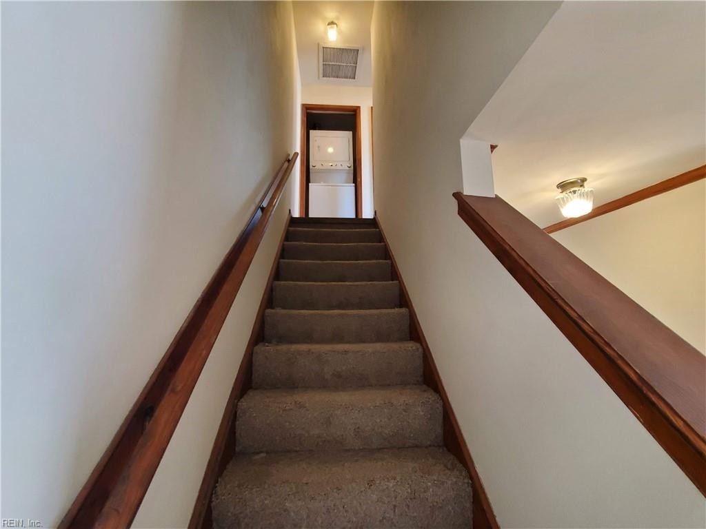 989 Green Street - Photo 7