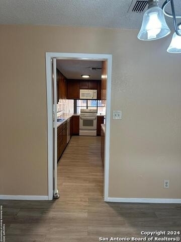 6550 Fairdale - Photo 7