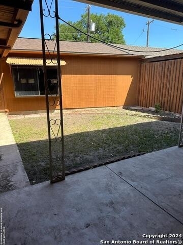 6550 Fairdale - Photo 14