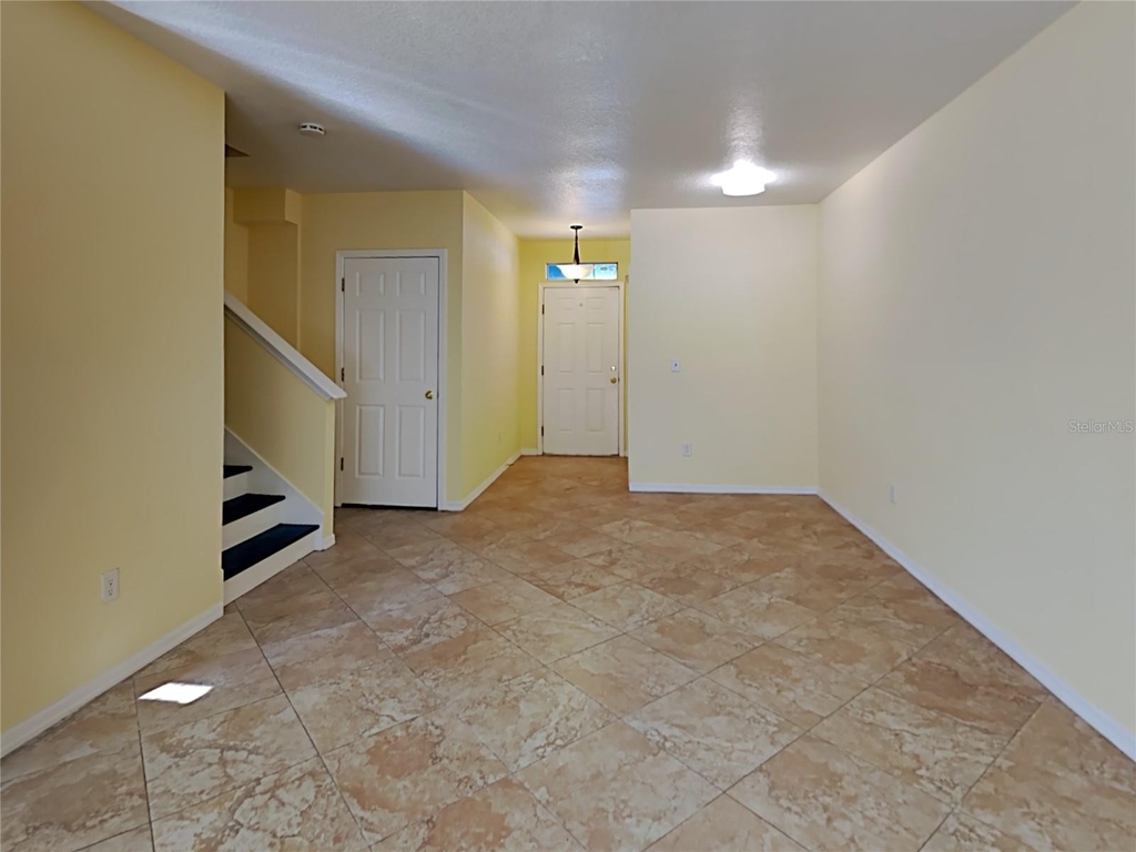 9929 Carlsdale Drive - Photo 2