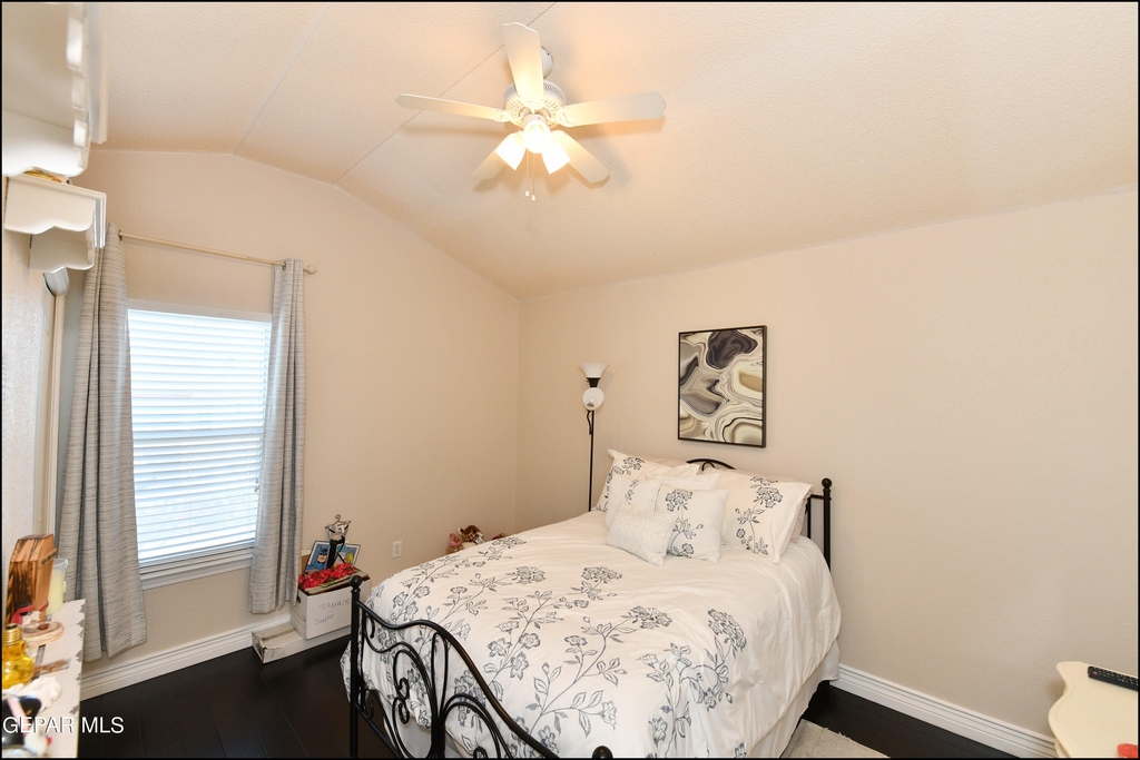 5060 Silver Sands Avenue - Photo 27