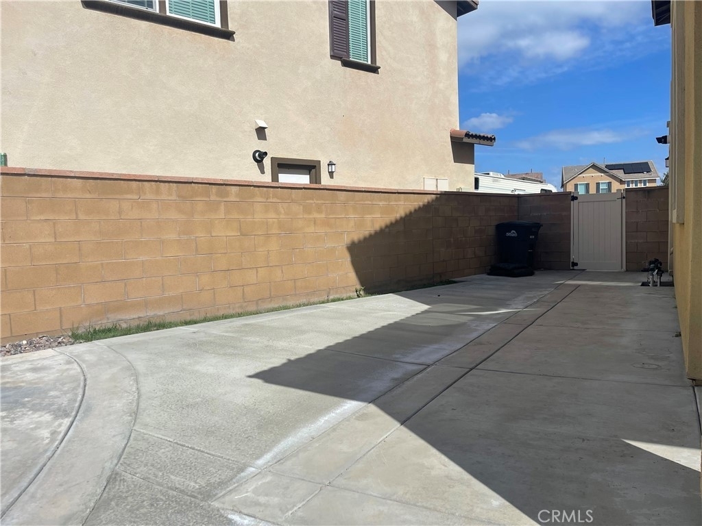 4808 S Apricot Way - Photo 2