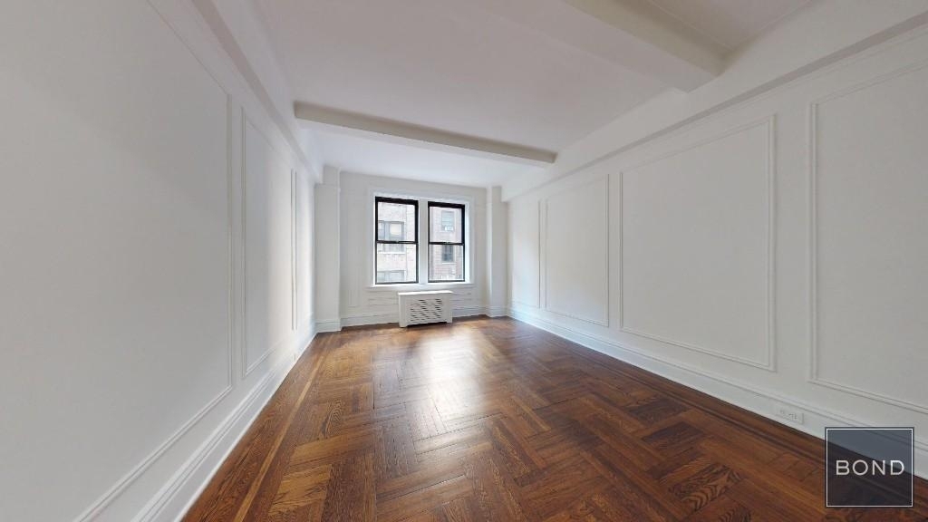 25 West 68th Street - Photo 4