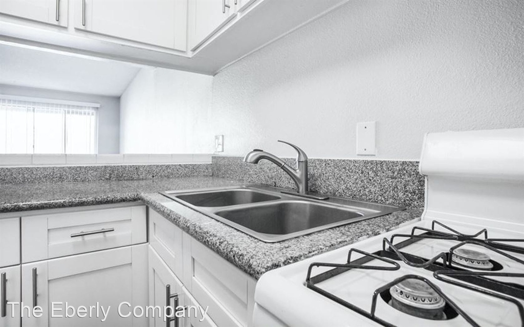 21315 Roscoe Blvd. - Photo 11