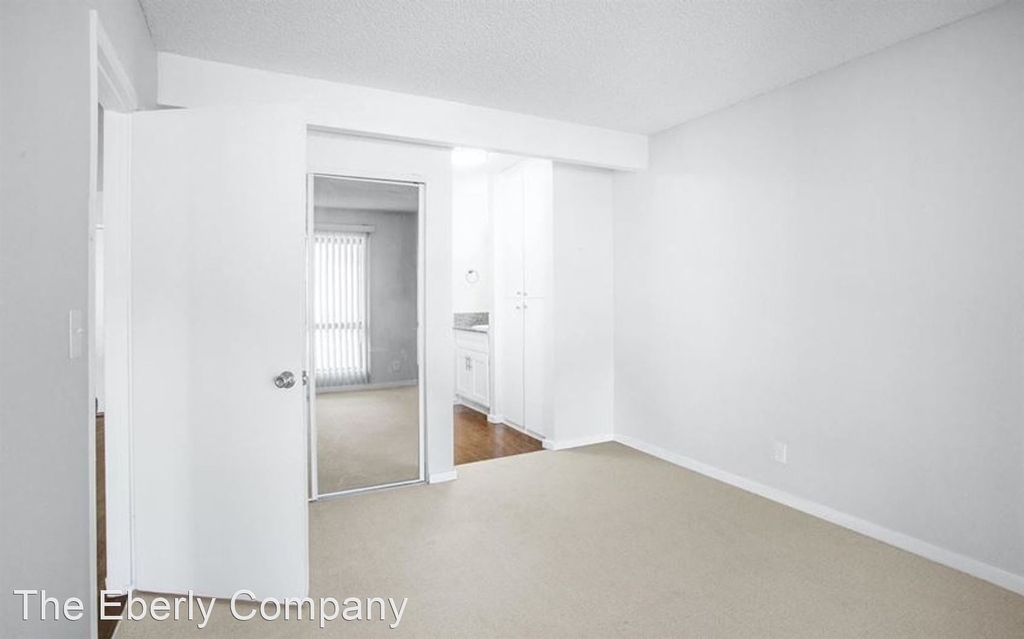 21315 Roscoe Blvd. - Photo 10