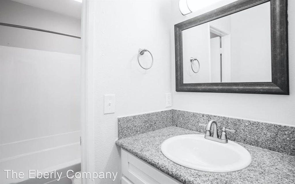 21315 Roscoe Blvd. - Photo 7