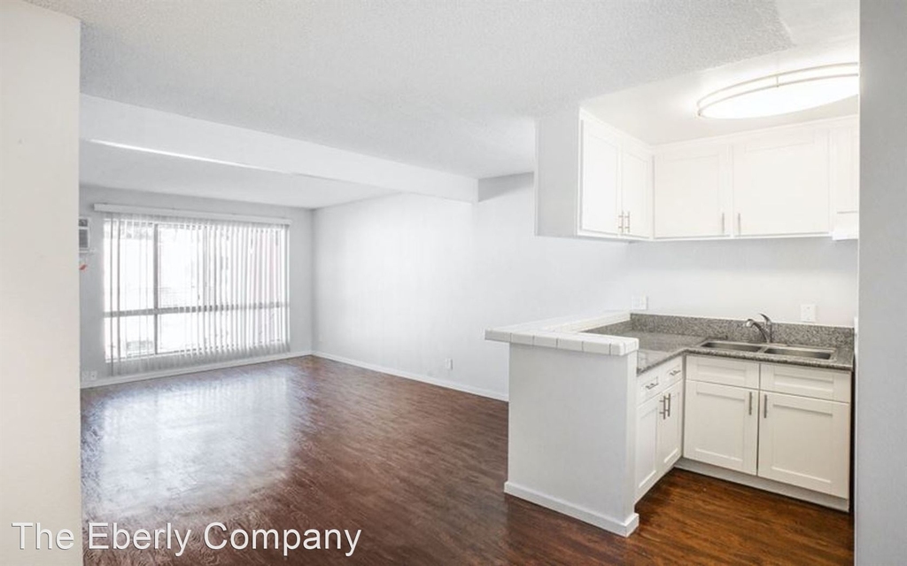 21315 Roscoe Blvd. - Photo 14