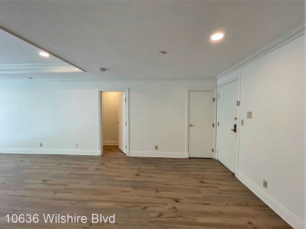 10636 Wilshire Blvd - Photo 7