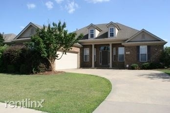 9616 Helmsley Circle - Photo 0