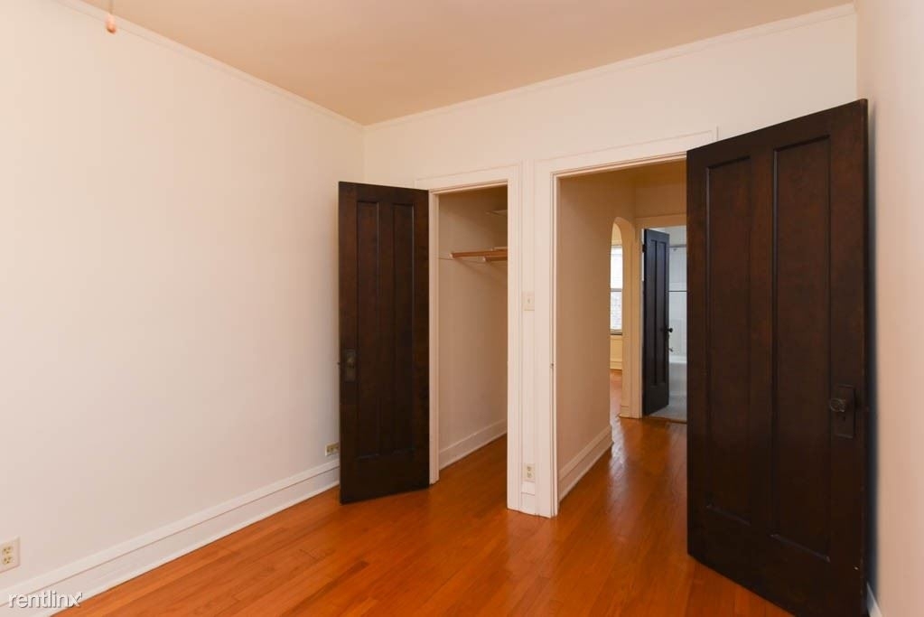 2848 W. Cullom, Unit 5 - Photo 15