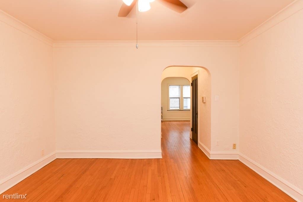 2848 W. Cullom, Unit 5 - Photo 9