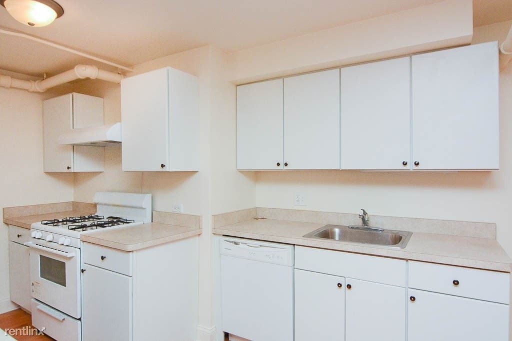 4305 N. Francisco, Unit Ajg - Photo 1