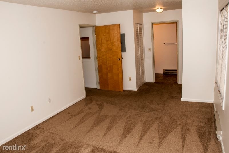 1217 24th St - Photo 5